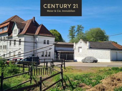 Wohnen & Vermieten - Anwesen mit 9 Wohnungen, Reithalle, Pferdeboxen & Garagen