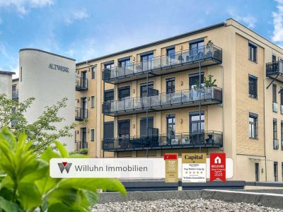 Traumwohnung im Loftstil l Balkon mit seitlichem Wasserblick