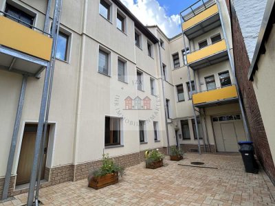 Erstbezug nach Sanierung mit hochwertiger Einbauküche
