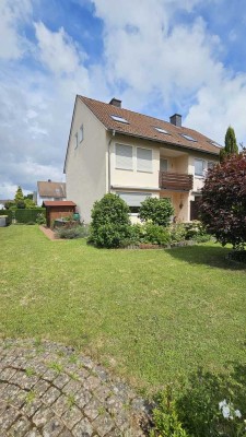 Platz für die ganze Familie - Einfamilienhaus mit 6 Zimmern und Garage
