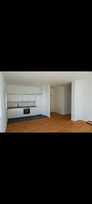Neuwertige 3-Zimmer-EG Wohnung mit Gärten