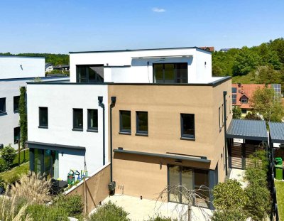 Reserviert - Luxuriöse Doppelhaushälfte mit Burgblick, Designküche und Gartenparadies!