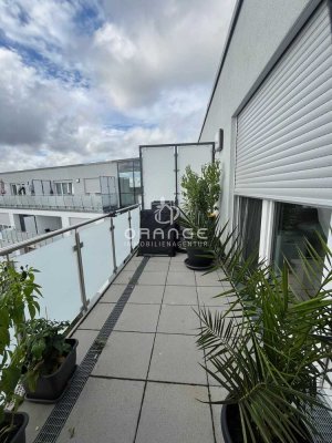 ***Dachgeschosswohnung mit Einbauküche und Balkon!***