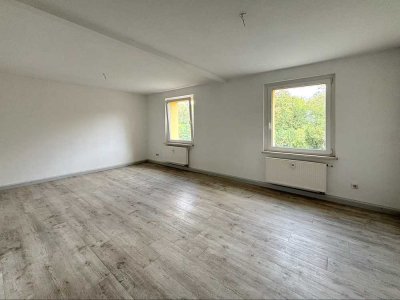 Zeitlose Wohnung in Lauta - Stellplatzanmietung möglich