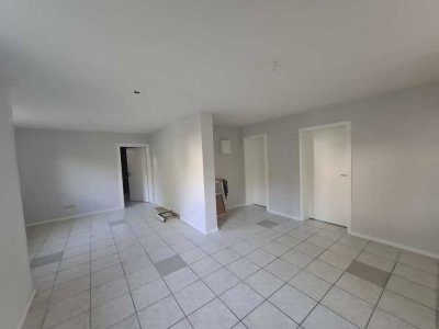 Gemütliche Zwei-Zimmer Souterrainwohnung