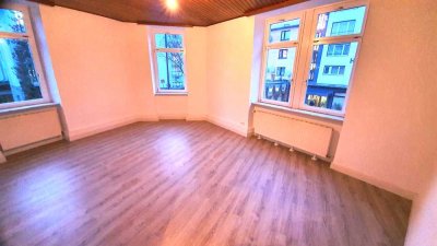 OFFENBACH-CITY: Nh.Kaiserlei  3 ZW m. moderner Einbauküche