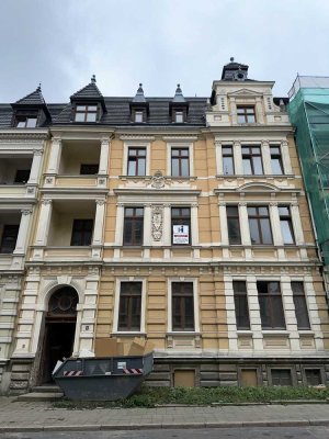 Stilvolle Etagenwohnung  in historischer Stadtvilla  zur Eigenrenovierung
