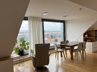Helle 4-Zimmer-Maisonette-Wohnung mit EBK in München Obergiesing