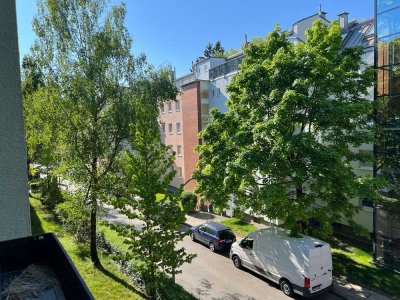 3-Zimmer-Wohnung mit Balkon - Bestlage in Berg am Laim, München