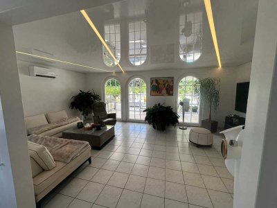 *Reserviert* Exklusives Einfamilienhaus im Blumenviertel in Lich!