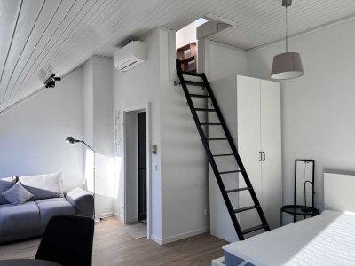 Exklusive 1-Zimmer-DG-Wohnung mit gehobener Innenausstattung in Köln Deutz