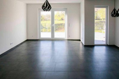 Sofort wohlfühlen: 5-Zi.-DHH in Wiener Neustadt