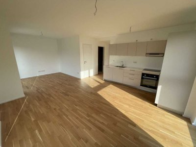 Neubau- 5-ZKB-Wohnung mit Einbauküche und Balkon