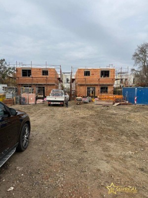 ROHBAU FERTIG. EXZELLENTES EINZELHAUS! KELLER. TOP-WOHLAGE. PROVISIONSFREI für den Käufer.