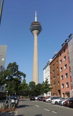hochwertig saniert-600 Meter zum Rhein, ruhig gelegen