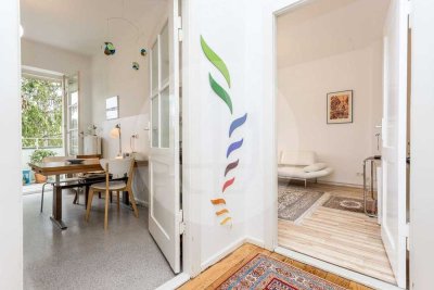 2 Zimmer + 50 m² Dachtraum – Atelier, Werkstatt, Mode & Modelleisenbahnfahrer aufgepasst!