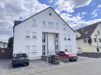 Frisch renoviert: 2-Zimmer-Singlewohnung mit Terrasse in zentraler Lage