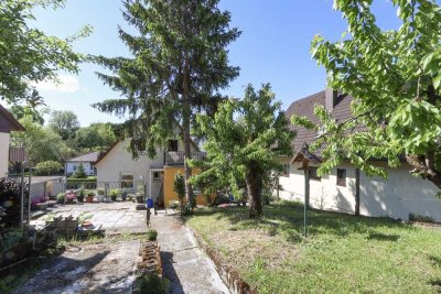 Sanierungsbedürftiges EFH mit großem Grundstück – ideal für Handwerker oder Bauherren
