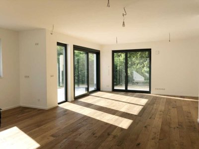 � Neubau Maisonette-Haus-in-Haus mit privatem Garten – sofort bezugsfertig in grüner Lage