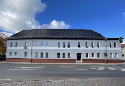 Gepflegtes Mehrfamilienhaus (8 Wohnungen, 26 Zimmer) mit Fitness- und Sonnenstudio in Greußen