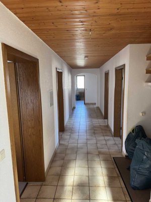 Preiswerte 6-Raum-Wohnung mit Terrasse. und Einbauküche in Wutach