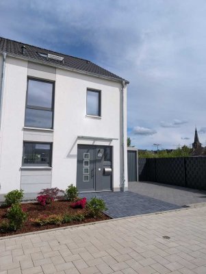 Schönes 4-Zimmer-Reihenendhaus mit gehobener Innenausstattung in Viersen-Dülken