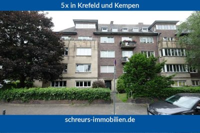 Wohnen im Bismarckviertel: 4 - Zimmer Altbauwohnung mit Loggia!