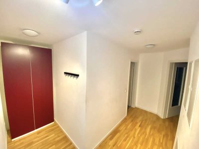 Helle 2-Zimmer Wohnung mit Balkon in Bad Reichenhall