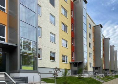 5-Raum-Wohnung mit Aufzug, 2 Bädern und 2 Balkonen
