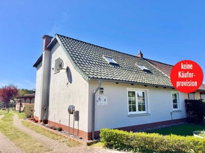 HORN IMMOBILIEN ++ Leopolshagen nur 5 km bis zum Stettiner Haff, Doppelhaushälfte in ruhiger Lage