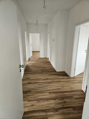 Hochwertige 3,5-Zimmer-Wohnung im 1. OG in Achstetten