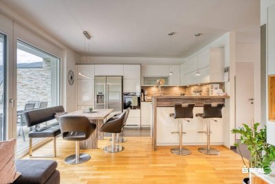 Exklusive Dachgeschosswohnung in Hatting – Modern, gepflegt, sofort bezugsbereit