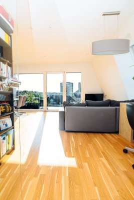 ELEGANTES BAD MIT REGENDUSCHE I SMART-LIVING I STYLISCHES PENTHOUSE I KLIMA I SONNENTERRASSE I OFFENE DESIGN-KÜCHE I