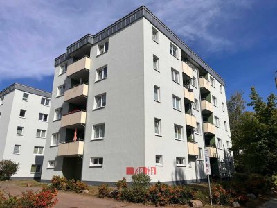Attraktive 2-Raum-Wohnung mit Balkon und Einbauküche