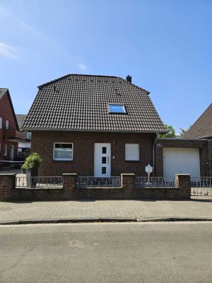 Freistehendes EFH in ruhiger Lage in Kaarst-Holzbüttgen
