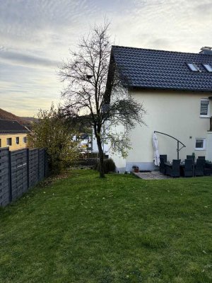 Geräumiges Einfamilienhaus mit Garten in Gladenbach plus Einliegerwohnung