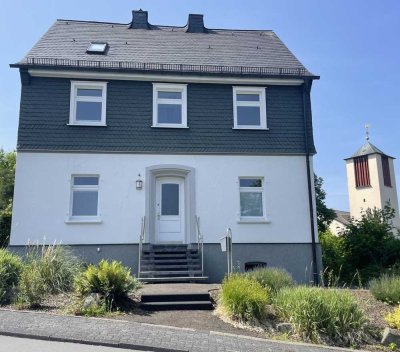 Kernsaniertes Einfamilienhaus am Fuße der Eichhardt