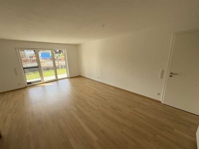 Moderne 1-Zimmer Wohnung mit Terrasse in Germering (ohne Makler)