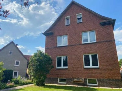 Geräumiges 9-Zimmer-Haus in Bettmar, Schellerten