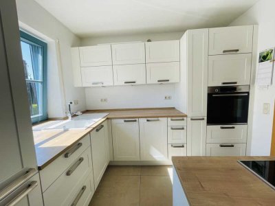 Seenah & zentral –  attraktive 3-Zimmer-Wohnung mit EBK in Herrsching