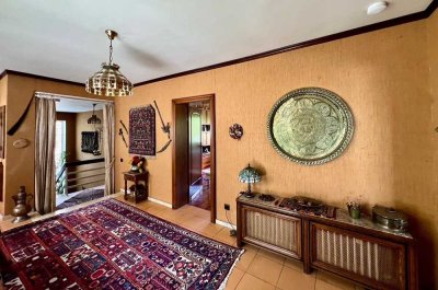 Großzügiges 6-Zimmer-Einfamilienhaus mit Panoramablick und großem Garten in Hofheim am Taunus