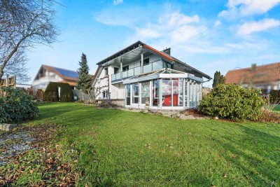 Besonders! Gepflegtes Einfamilienhaus mit tollen Extras in ruhiger Lage