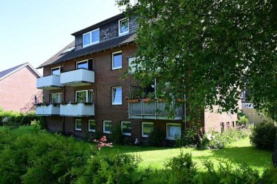 TT bietet an: Gemütliche 3-Zimmer-Wohnung mit Balkon im ruhigen Fedderwardergroden!