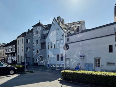 Attraktives, modernisiertes Wohn- & Geschäftshaus zur Kapitalanlage - in der Ratinger Fußgängerzone