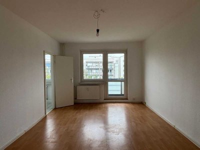 Single-Apartment mit Balkon - Nur für EINE Person!