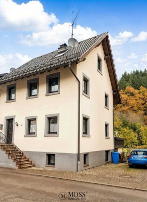 Renoviertes Haus in Simonswald – Platz für die ganze Familie in der Natur