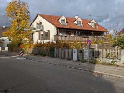 großzügige 3-Zimmer Wohnung mit Balkon in Augsburg-Hochzoll