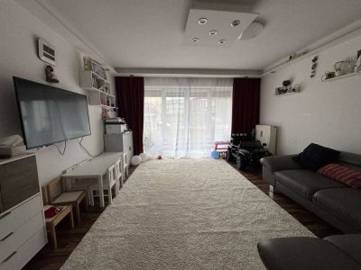 Katip I Attraktive Wohnung: Charmante 3 ZKB mit Balkon im Herzen von Augsburg *inkl. Garage