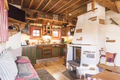 Zweitwohnsitz oder touristische Vermietung!Urige Troadkasten-Almhütte "Liesihütte" am Katschberg