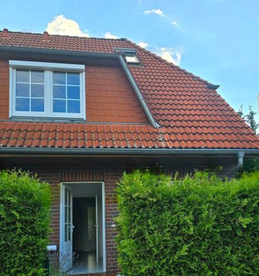 Sonniges Haus, 6 Zimmer, Garten in Potsdam-Bornstedt ab sofort